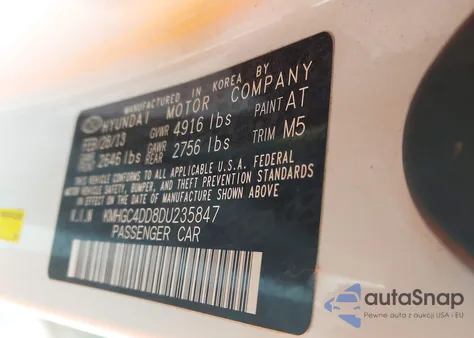 2013 Hyundai Genesis 3.8 z USA, uszkodzony, nr VIN KMHGC4DD8DU235847